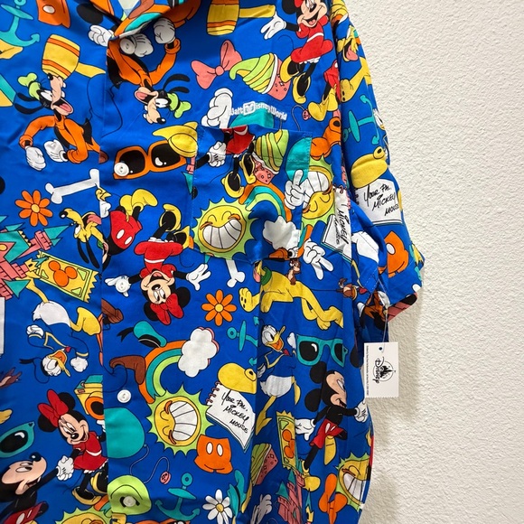 Mickey and Friends "Play in the Park" Disney parks button shirt xl - Picture 9 of 16